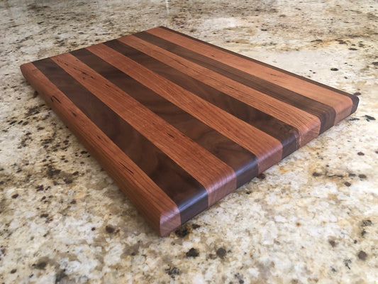 Edge Grain Cutting Board - Walnut & Cherry